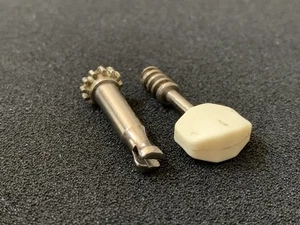 1960's Fender GUITAR Tuner Gear Shaft Button Mustang Coronado Vintage Parts - Bild 1 von 2