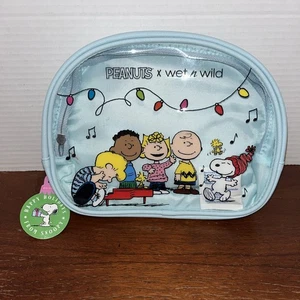 Borsa trucco Peanuts x Wet n Wild Happy Holidays Snoopy Natale Limited 2022 - Foto 1 di 5