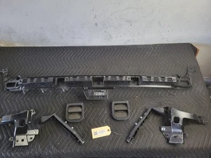 Used Oem Jeep Rear Bumper Brackets Quarter Pressure Vents for 2017-2024 Compass - Picture 1 of 18