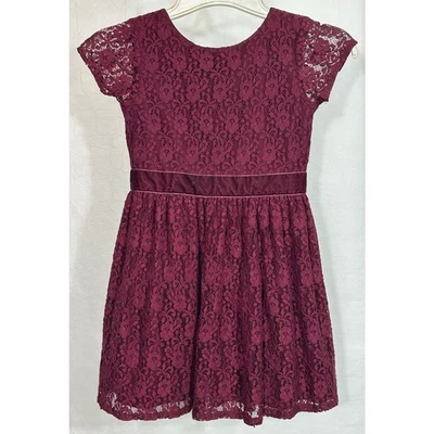 Vestido Carter’s Niñas Borgoña Encaje Talla 7 Terciopelo Cintura Fiesta Foto 1 de 4