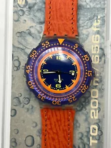 Uhr SWATCH Scuba RED ISLAND (SDK106)-NEU/NOS-Orange/Lila-Echtleder-Vintage-L@@K - Bild 1 von 4