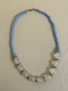 Vintage 80s Light Blue Chunky Lucite & Acrylic Bead Necklace Costume Jewelry - Picture 1 of 7