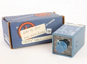 ATC Marsh 0319D-016-Q-1-C Time Delay Relay, 0.3s-30m, 120/240VAC, 8-Pin Socket - Picture 1 of 6