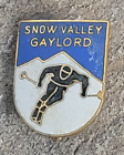 Snow Valley Gaylord Resorts Travel Skiing Ski Vintage Lapel Hat Pin California