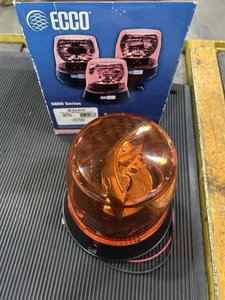 Montaje de 3 pernos Ecco 5813A Roto Amber12VDC 160 rpm - Imagen 1 de 1