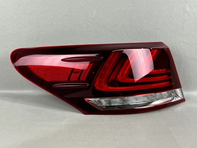 ¡Bonito! Lexus LS460 LS600h 2013-2017 lado izquierdo del conductor exterior LED lámpara OEM Foto 1 de 4