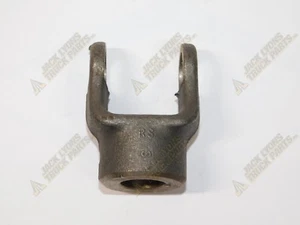 L12NYR16-27 New Meritor Rockwell END YOKE - Obsolete, New Old Stock - Picture 1 of 4