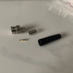 10 X RG59 BNC 3-częściowe złącze wtyczki zaciskanej i kabel czarne buty cctv bezpłatna przesyłka - Zdjęcie 1 z 5