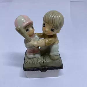 Vintage Hinged Trinket Box - Picture 1 of 5