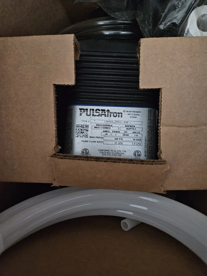 Pulsafeeder PULSAtron Series A Plus 115V Metering Pump  -  LB03SA-PTC1-XXX - Image 1 of 1