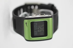Reloj Nike Blade WC0037.Verde - Imagen 1 de 4