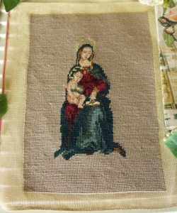 Elegant Holy Mother Maria & Son Jesus Completed Needlepoint Canvas - Picture 1 of 2