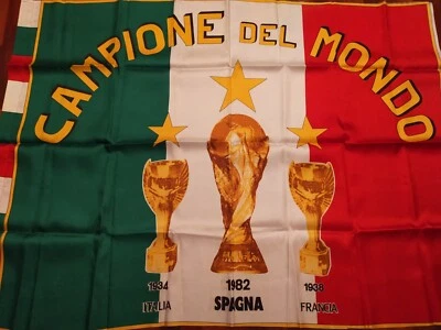 Bandiera Italia Campione del Mondo 1982 (NUOVA/Originale 82) Cm. 100X135 - Immagine 1 di 4
