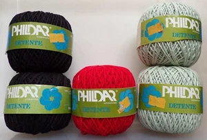 Hilo de algodón Phildar Detente; Lote de 5; 2 negros, 2 salvia, 1 rojo - Imagen 1 de 2