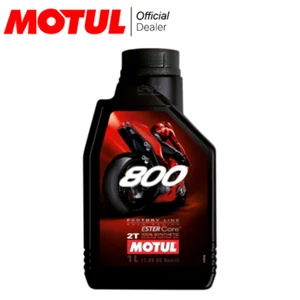 104041 1 LITRO OLIO MOTUL 800 2T FACTORY LINE ROAD RACING 100% SINTETICO 2TEMPI - Foto 1 di 6