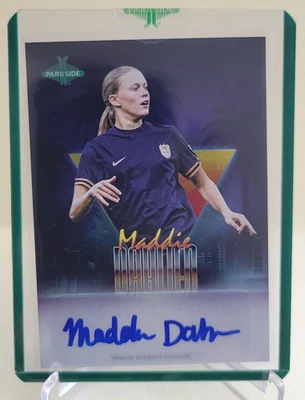 Parkside NWSL 2025 Maddie Dahlien Retro RC Signature Series Auto Ser# 41/89 Foto 1 de 2