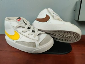 Toddler Nike Blazer MID '77 Shoes Yellow White/Vivid Sulfur-Pecan DA4088 103 Kid - Picture 1 of 9
