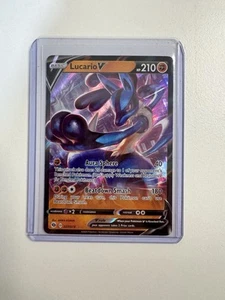 Pokemon TCG Lucario V 27/73 Ultra Rare Holo Champion's Path - Bild 1 von 2