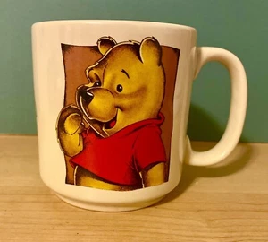 Vintage Disney Winnie Puuh Kaffeebecher Teetasse Rosa 12 Unzen Hergestellt in Thailand - Bild 1 von 8