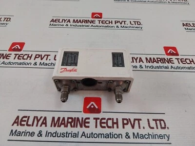 DANFOSS KP15 Dual Pressure Switch 0.7-4 BAR 10-55 PSI 510 PSIG - Image 1 of 4