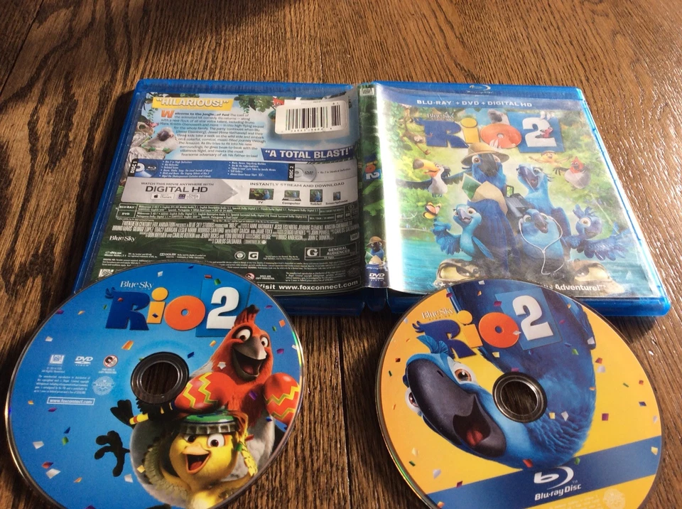 Rio 2 Blu-ray/DVD, 2014, 2-Disc USED KIDS CARTOON FUN FREE USA SHIPPING - Image 1 of 1