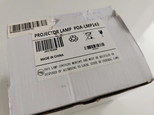 POA-LMP143 Projector Lamp Bulb with Housing Replacement POA-LMP143 - Picture 1 of 4