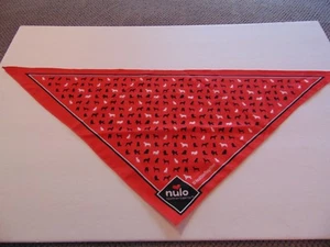 ¡NUEVO! Bandana para cachorro/perro pequeño NULO - ¡demasiado lindo! Rojo y negro - Imagen 1 de 2