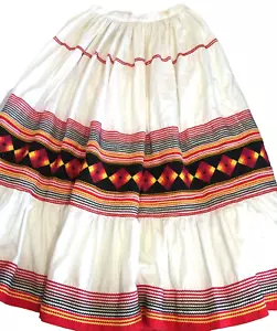 GONNA PATCHWORK INDIANA VINTAGE SEMINOLE NATIVI AMERICANI FATTA A MANO BIANCA ROSSA 27x37 - Foto 1 di 24
