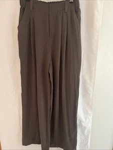 Halara Damen mittelgroß braun weites Bein Hose Plissee Überziehhose neu mit Etikett - Bild 1 von 9