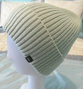 ECHO WOMEN'S MINT CABLE KNIT BEANIE ACTIVE STRETCH ONE SIZE NEW WITH TAGS - Picture 1 of 5