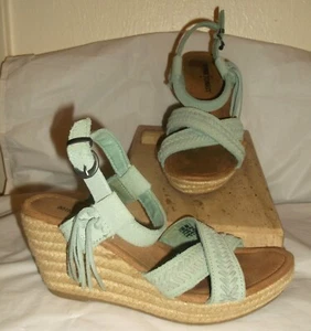 Minnetonka Naomi Mint Green Suede Platform Wedge Sandals 7 M - Picture 1 of 5