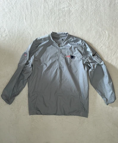 New England Patriots Nike On Field Storm Fit Jacket XXL Cover