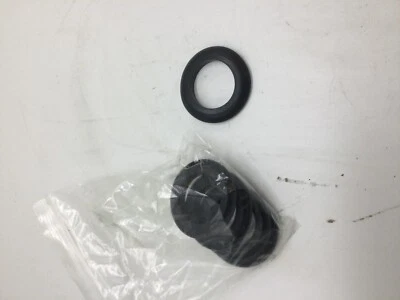 Nuevo de Lote Antiguo Ski Doo Sello Tapa Tanque de Gas Cubierta Sello Ojal Años 70 TNT 340 OEM 5701719 Foto 1 de 4