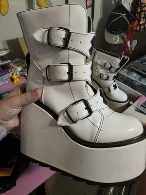 Botas de plataforma YRU Dune LO X tamanho 8 Storm TT - Imagem 1 de 4