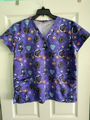 Женский скраб Топ Хэллоуин v-образным вырезом карманы короткий рукав безмятежная форма размер MED - Изображение 1 из 4