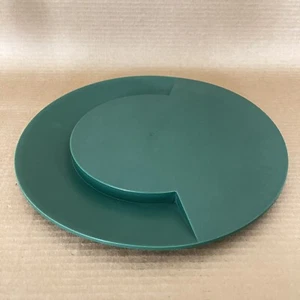 Tupperware Cheese And Cracker Serving Tray Plate Party Snacks Green #3306 - Picture 1 of 6