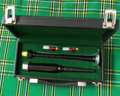 Scottish Practice Chanter Rosewood Black Silver mount with Carrying Case Dudelsack