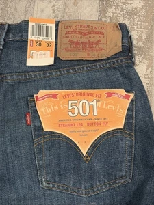 Neu mit Etikett Vintage 2008 Levis 501 Größe 30 x 32 New Old Stock blau Denim Jeans Knopfleiste Y2K - Bild 1 von 24