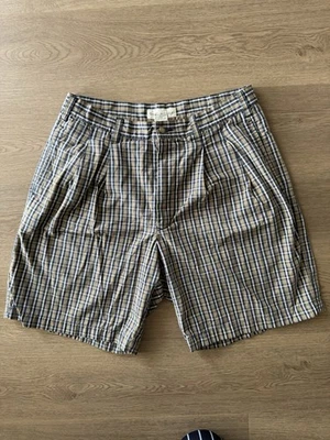 Vintage Banana Republic 100% Cotton Men's Checkered Plaid Shorts Size 33 - Image 1 of 4