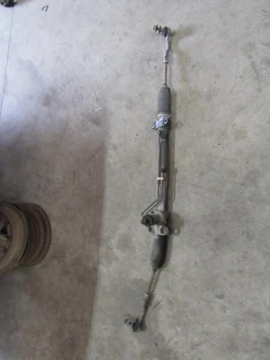 2013 Hyundai Equus power steering gear rack and pinion assembly OEM - Image 1 of 4