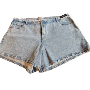 Pantalón corto para mujer Abercrombie & Fitch. Denim The Dad Short Curbe Love 37 24 años 80  - Imagen 1 de 6