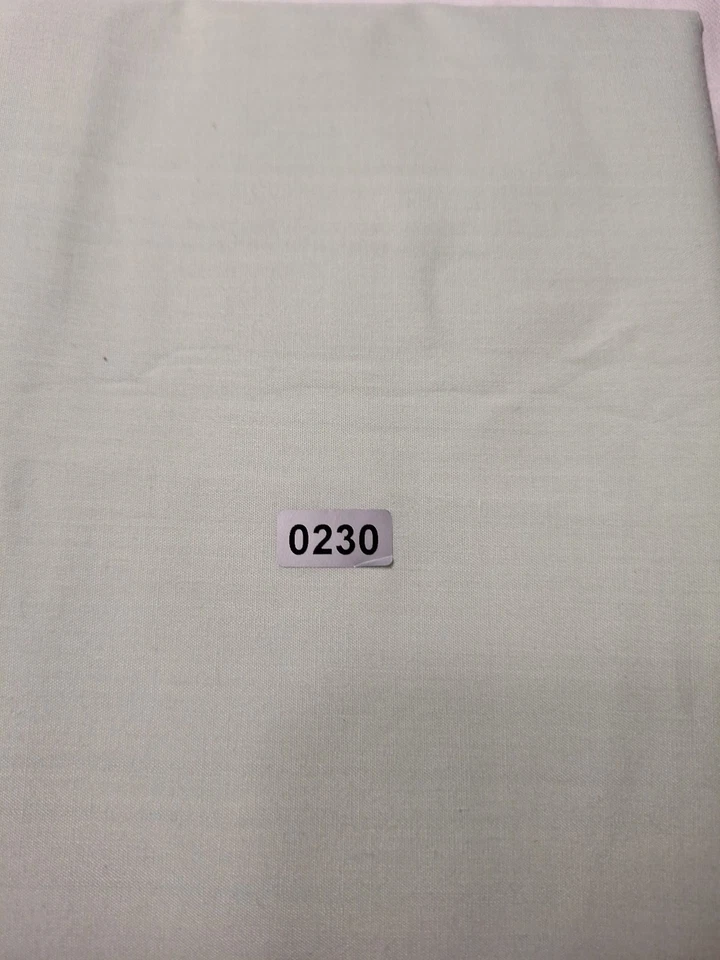 2Yd  Very Light GreenCotton Broadcloth Fabric  Sewing Quilting Crafting - Image 1 of 1