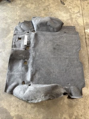 Jeep Cherokee XJ 1991-1996 alfombra de área de carga trasera gris OEM (TW95) Foto 1 de 4