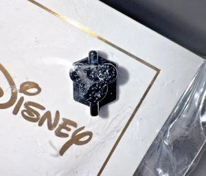 Keep Collective Disney Mickey Mouse Silueta Dije Nuevo en Caja - Imagen 1 de 4