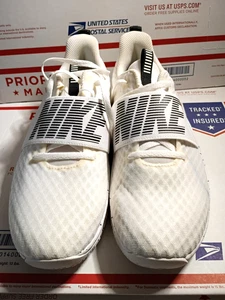 Nike Sneakers Womens Size 9 In Season TR 9 AR4543-100 White Running Shoes - Picture 1 of 6