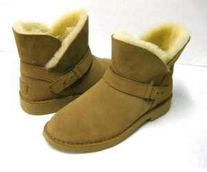 UGG AUSTRALIA Mckay Ankle Boots Women’s  Size 7 - Picture 1 of 5