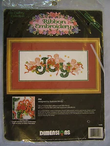 Dimensions Joy Ribbon Embroidery Christmas Picture Kit #1440 from 1994 - Bild 1 von 1