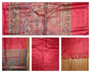 Meena Bazaar Red Printed Floral Fray Edge Pashmina 29.5" x 80" - Imagen 1 de 11