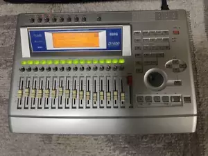 Korg D1600 Digital Recording Studio 16 Track Multi-Track Recorder w/Case Japan - Picture 1 of 5