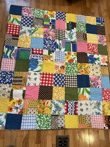 HANDMADE LAP QUILT Reversible Sunflowers/ Flower Power Signed By Guild - Picture 1 of 11